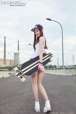 18岁大陆女rapper欢迎你